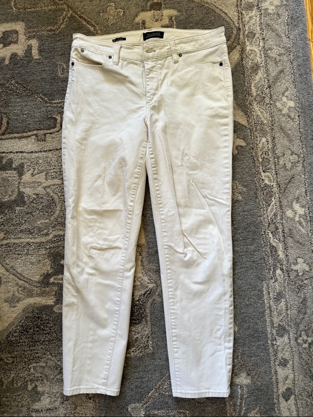 Talbots size 10, slim ankle Cream Slim Ankle Jeans